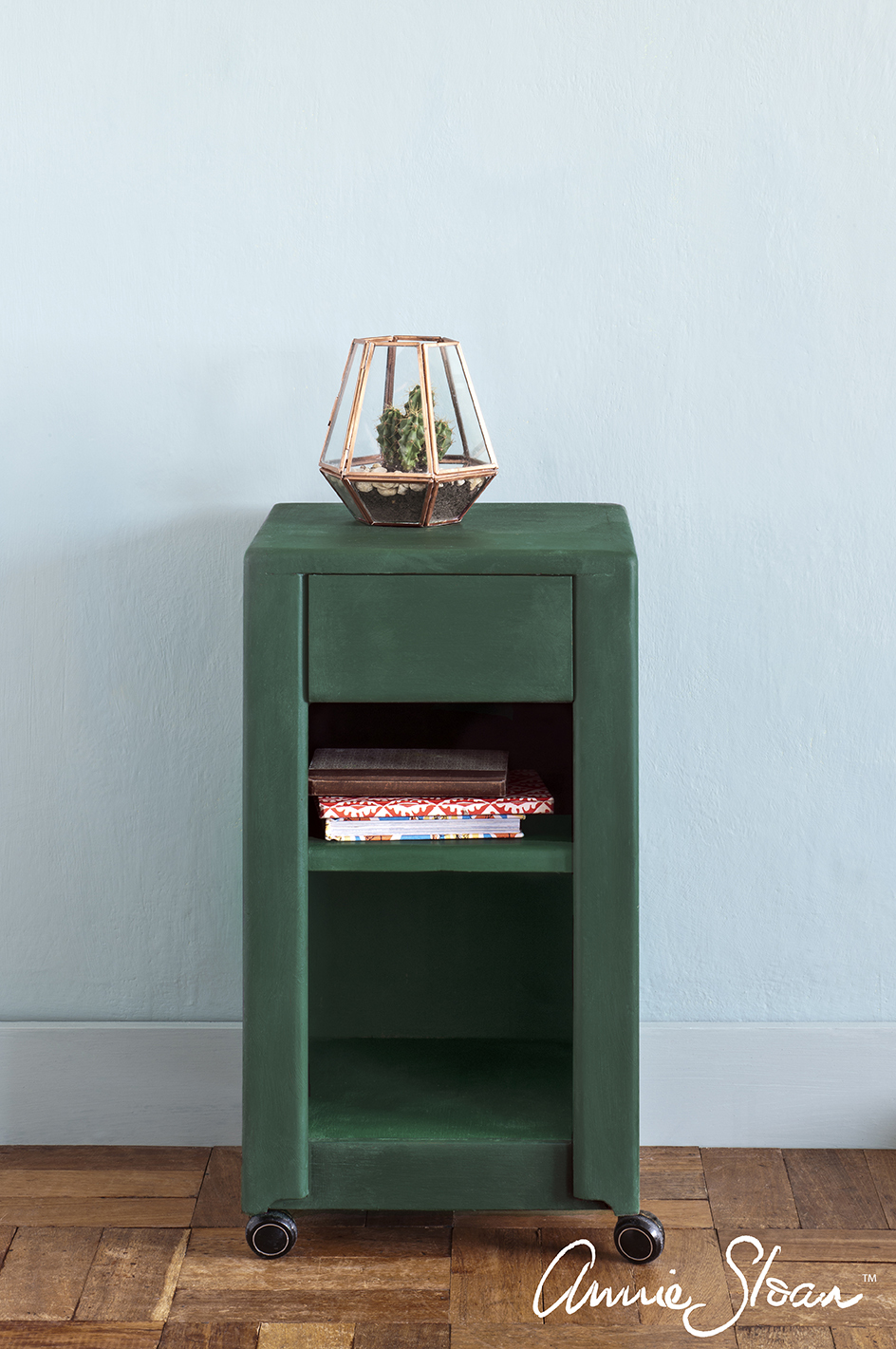 amsterdam-green_painted-sidetable1_