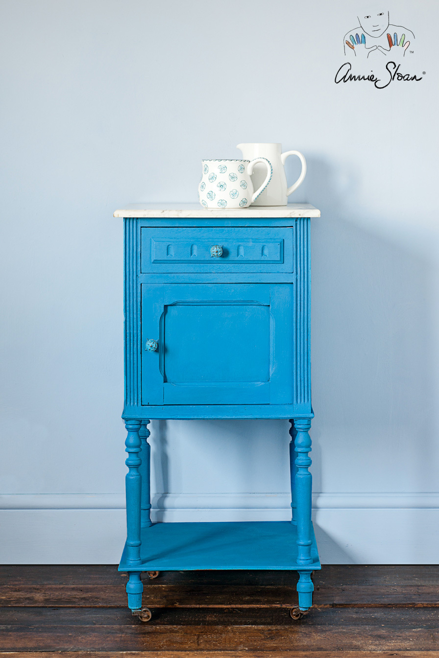 anniesloan_giverny_sidetable_1